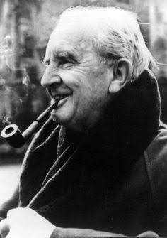 J. R. R. Tolkien autor de senhor dos anéis