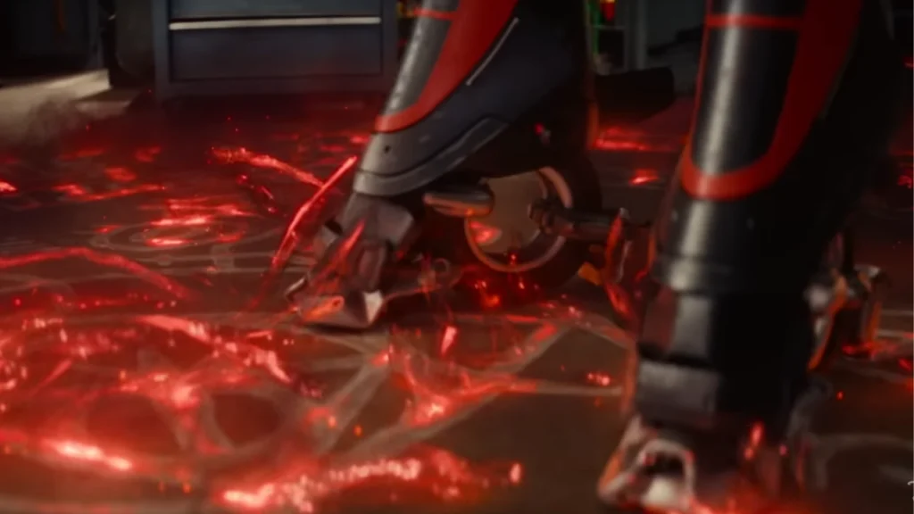 Runas integrando a armadura da Coração de Ferro - Imagem: Disney+/Reprodução