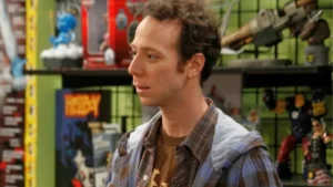 A HBO Max confirmou a produção de Stuart Fails to Save the Universe (Stuart Falha em Salvar o Universo, em tradução livre), nova série derivada de The Big Bang Theory